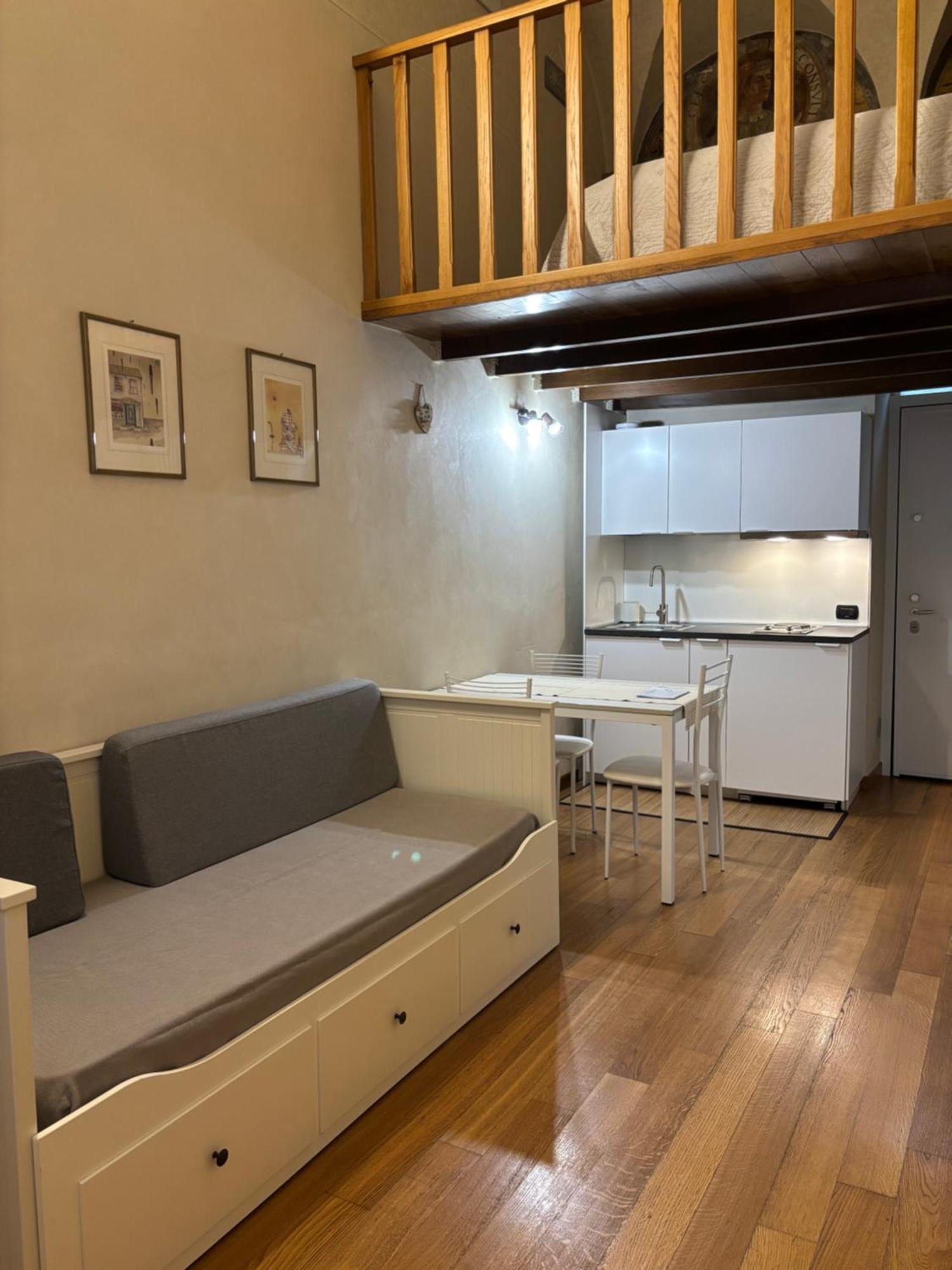 Bramantesco Lejlighedshotel Bergamo Eksteriør billede